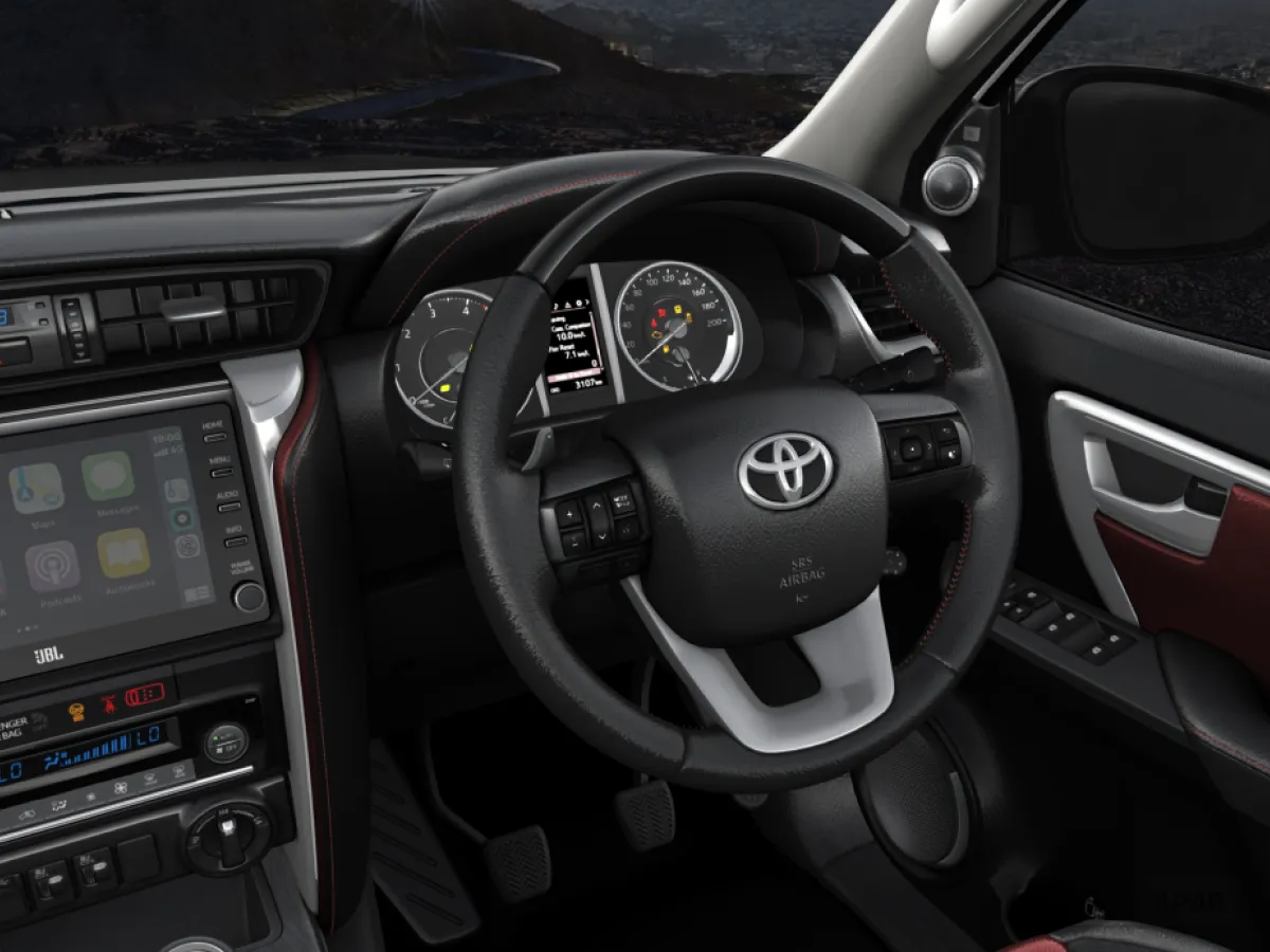 Toyota Fortuner Legender 4X2 AT